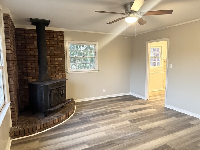 Photo - 3944 Easy St