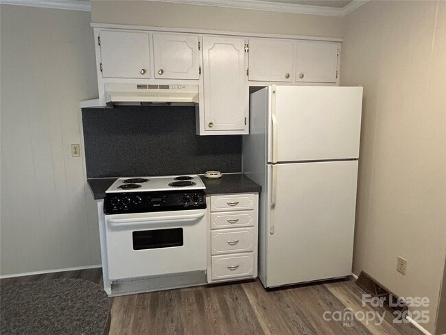 Photo - 3106 Brady Hoffman Rd