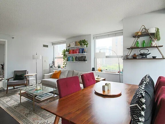 Photo - 545 N Dearborn St Unit 1107