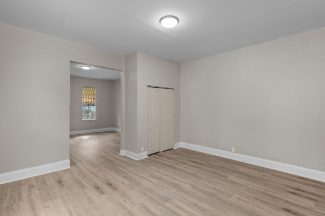 Photo - 3231 Taft Ave