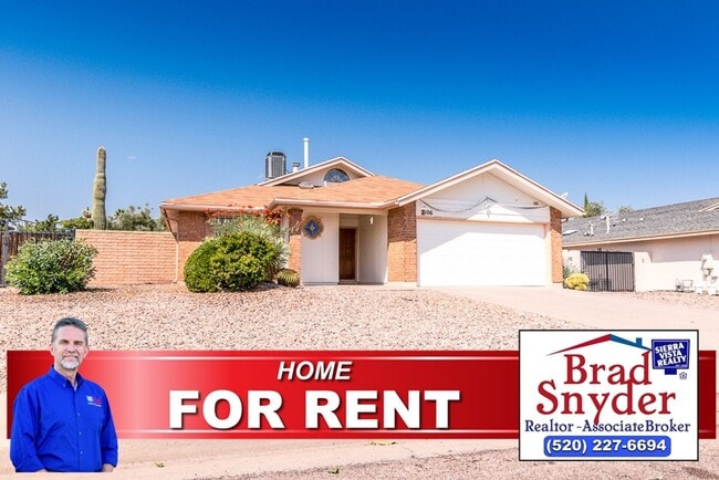 Building Photo - Contemporary home with 3 bedrooms, 2 bath, 2 car garage, A/C, Fenced Yard