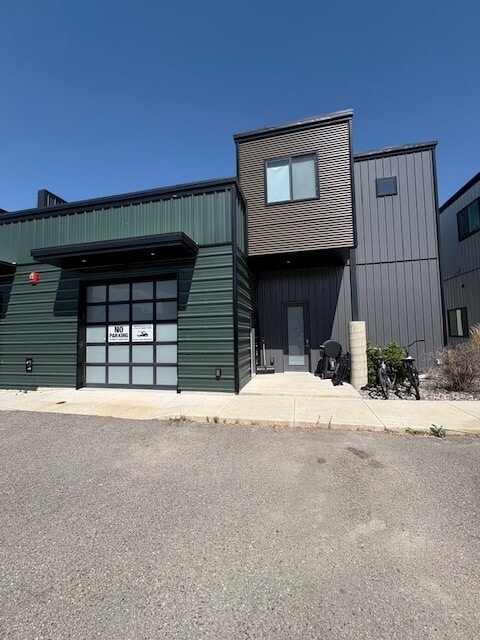 Building Photo - 49 Intrepid Dr Unit 49 Rental