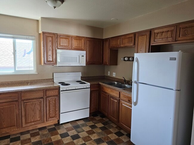 Photo - 2610 King St Unit 4