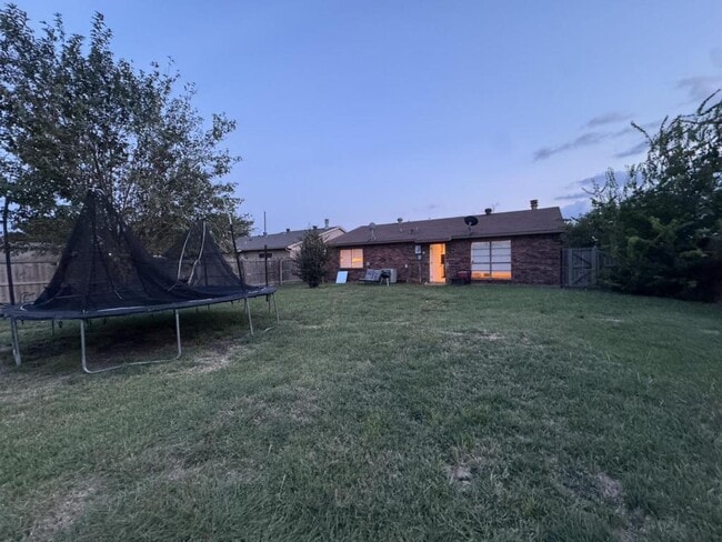 Photo - 5301 Gibson Dr