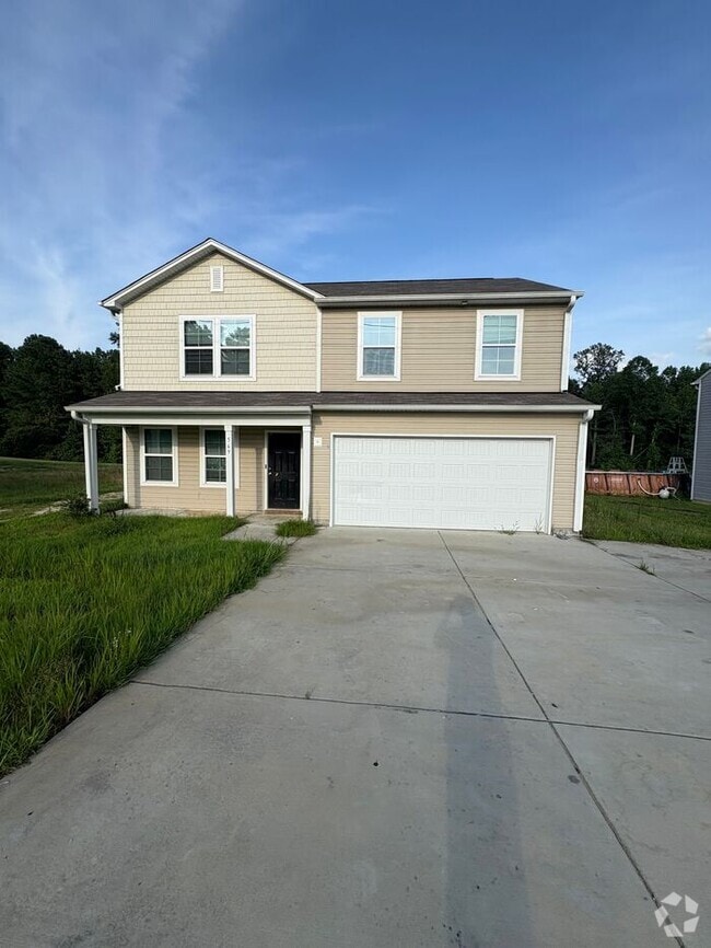 Building Photo - New 2-story home in the Ellie's Place comm...