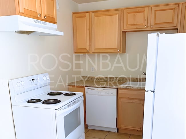 Photo - 455 W Kelso St Unit APT 109