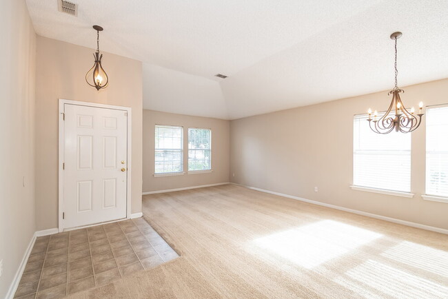 Photo - 13450 Teddington Ln