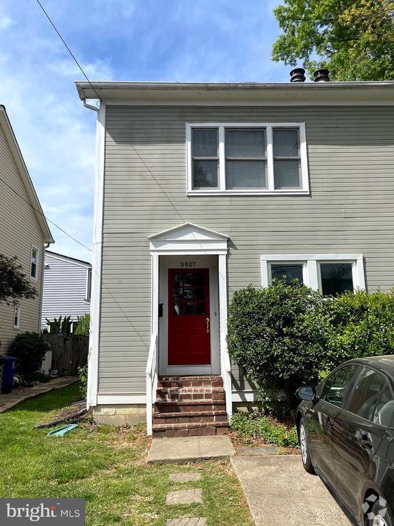 Building Photo - 3607 13th St N Rental