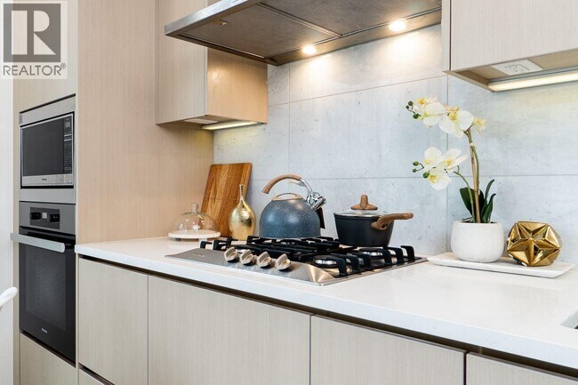 87 Nelson St Unit 1081