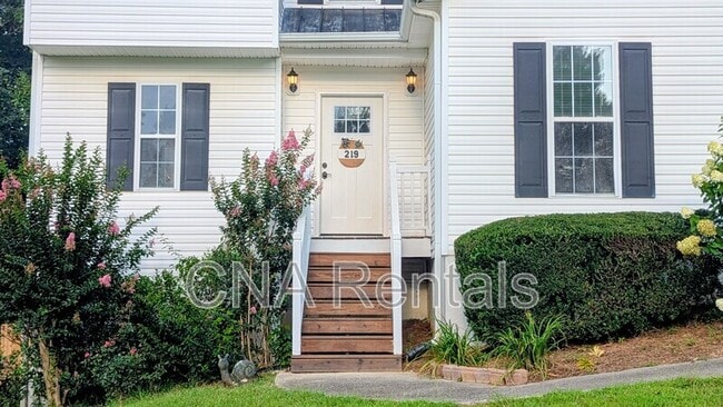 Photo - 219 Toulouse St