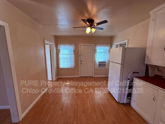 Photo - 1532 Bridge St