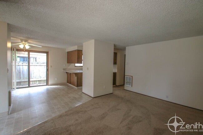 Photo - 2912 NE 86th Ave