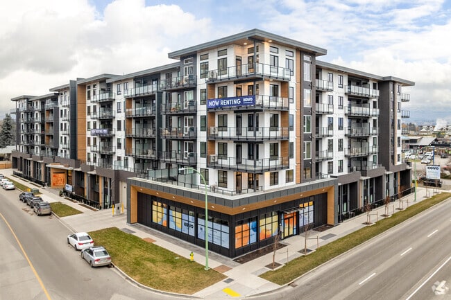 Building Photo - Kovo