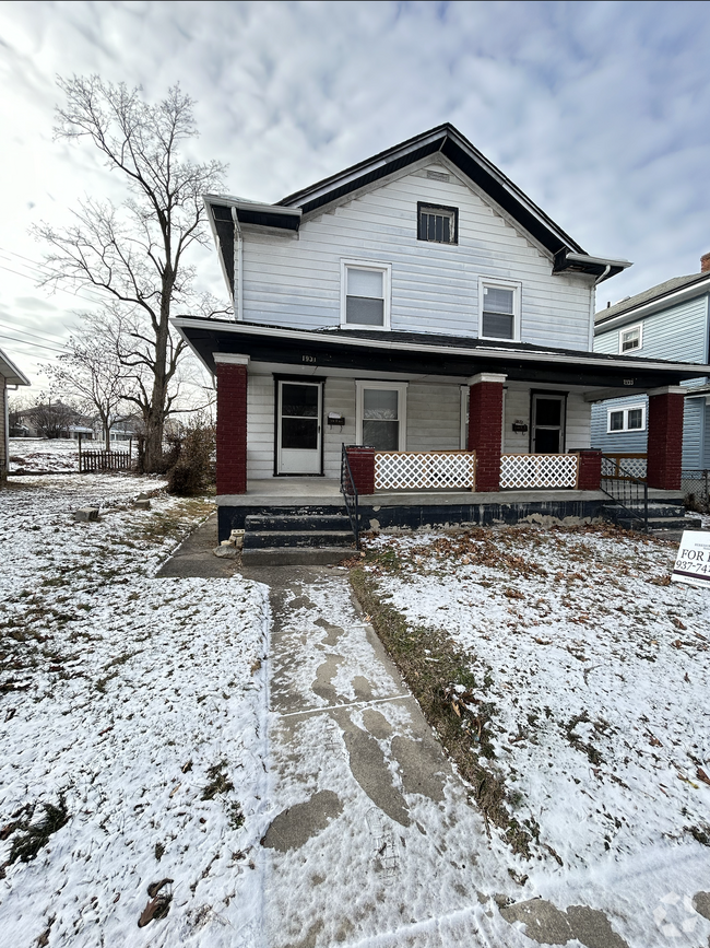 Building Photo - 1931-1933 Catalpa Dr. Rental