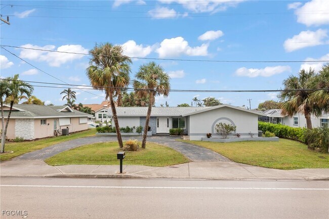 Building Photo - 5320 Coronado Pkwy Rental