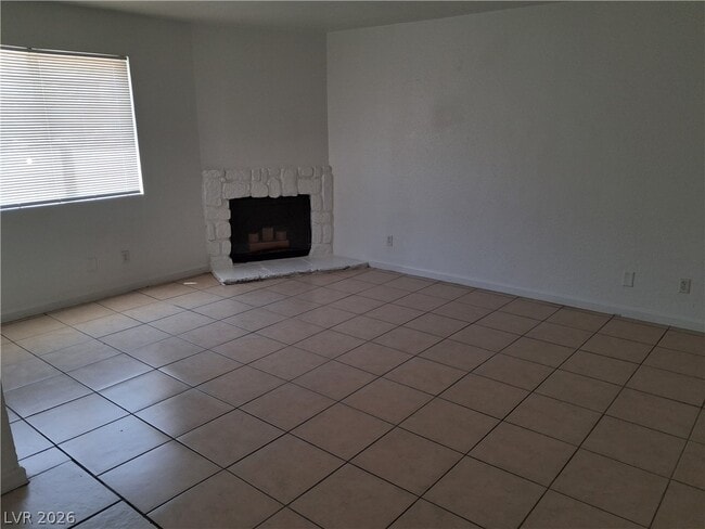 Photo - 6966 Issac Ave