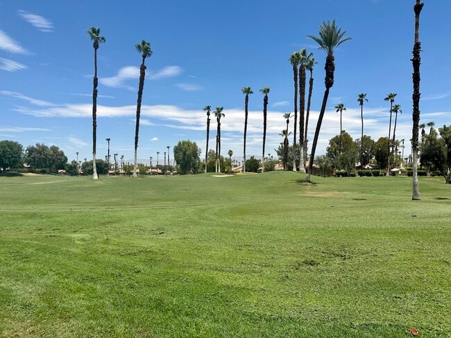 352 Sierra Madre S