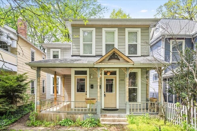 Building Photo - 1225 Harrison Ave Rental