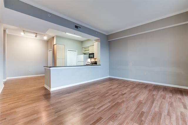 Photo - 3225 Turtle Creek Blvd Blvd Condo Unit 1236