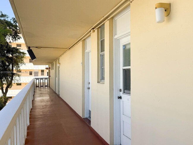 Photo - 2980 Point E Dr Condo Unit D302