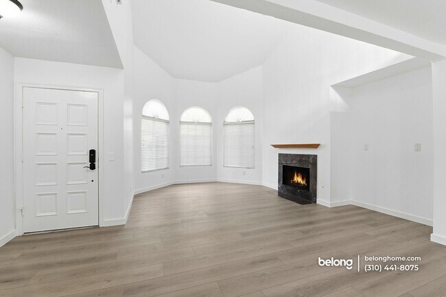 Photo - 29016 Lillyglen Dr