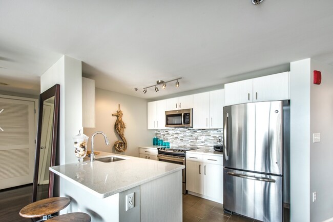 Photo - 270 Northern Ave