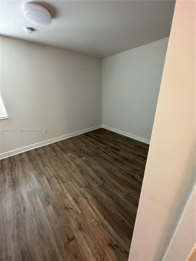 Photo - 12109 NE 5th Ave