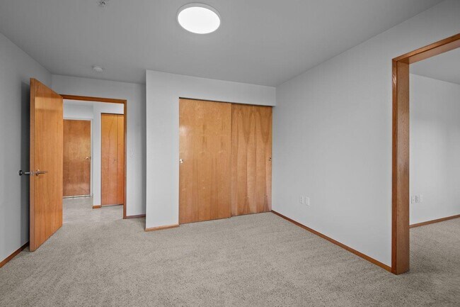 Photo - Sycamore Apartments