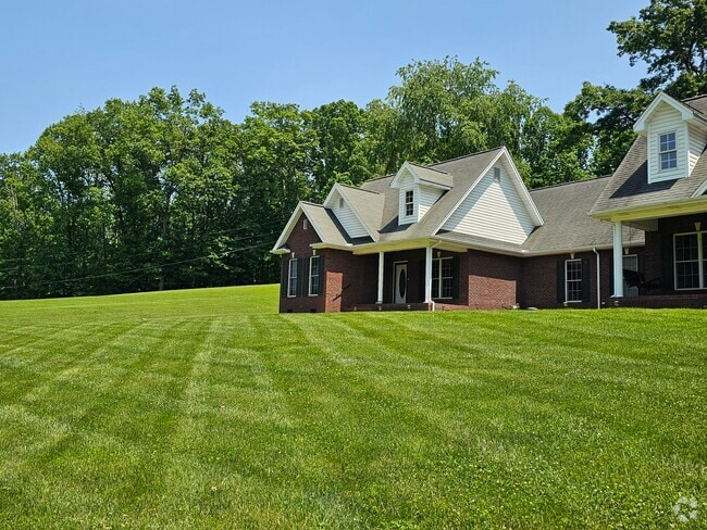 Building Photo - 8638 Reedy Creek Rd Rental