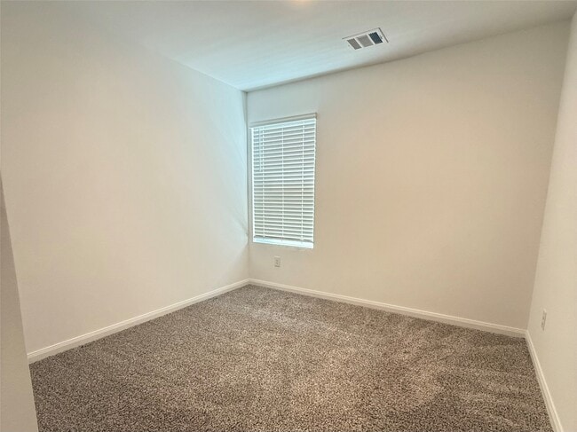 Photo - 16770 N Marie Vlg Dr