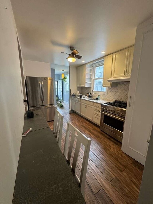 Photo - 1400 81st St