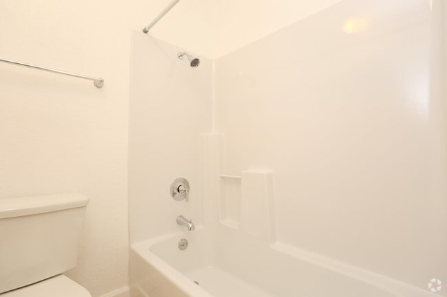 2BR 1BA-825 Sq Ft