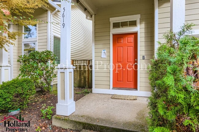 Photo - 4-Bedroom Home in Prime Hillsboro Location