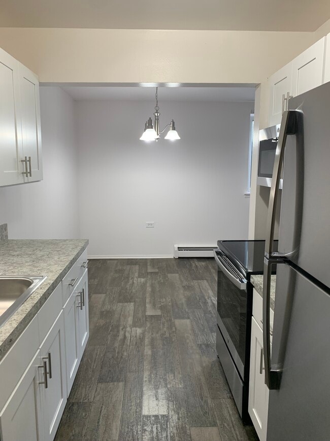 Cherry Hill Manor Apartments
