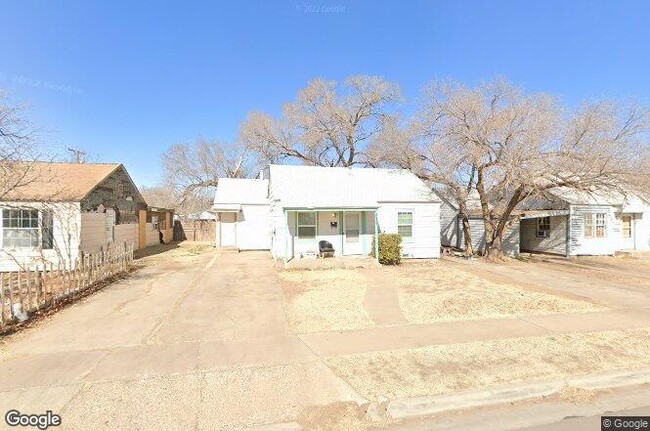 Building Photo - 1314 27th St Rental