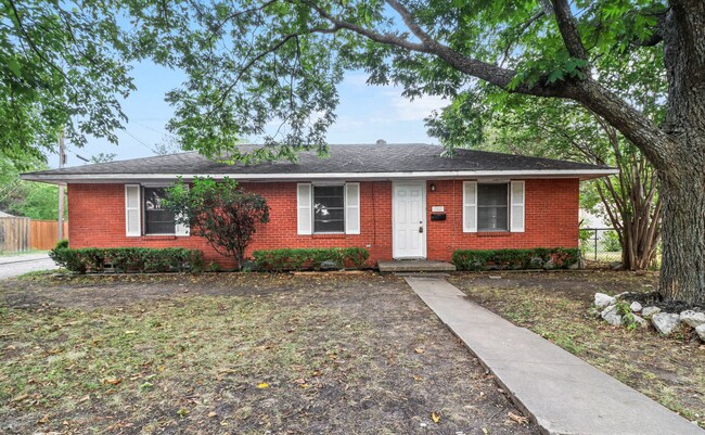 QUAINT 3 Bed, 1 Bath Home in Mckinney! - QUAINT 3 Bed, 1 Bath Home in Mckinney!