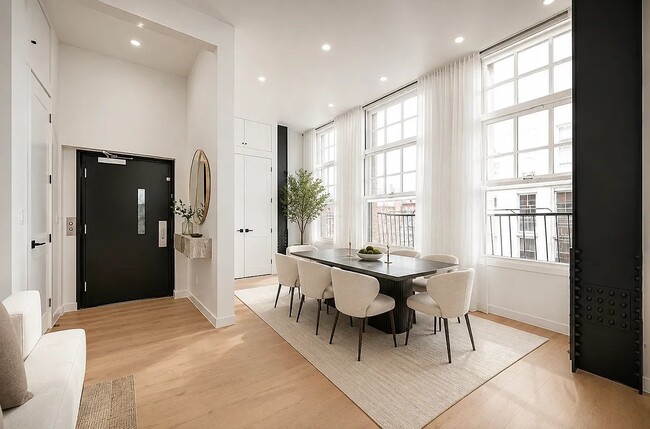 111 Reade St Unit PH