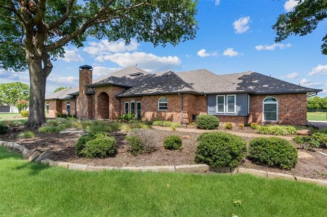 Photo - 608 Fairbrook Cir