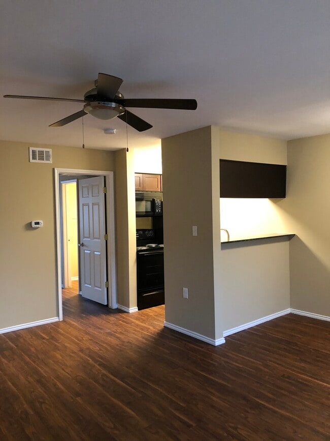 Ridgecrest Apartments