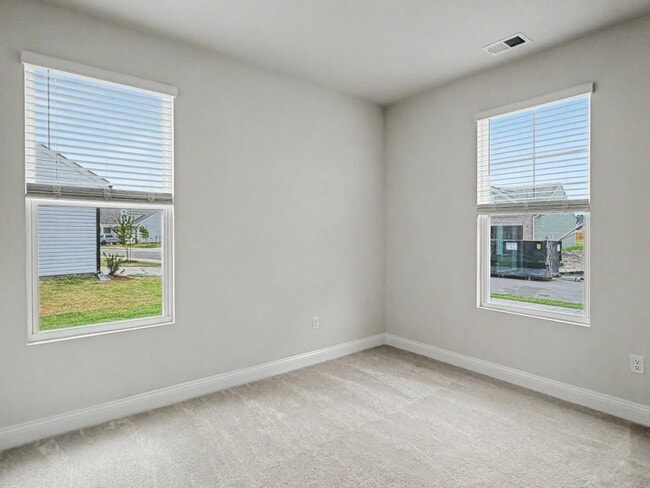 Photo - 7461 Linda Vis Ln