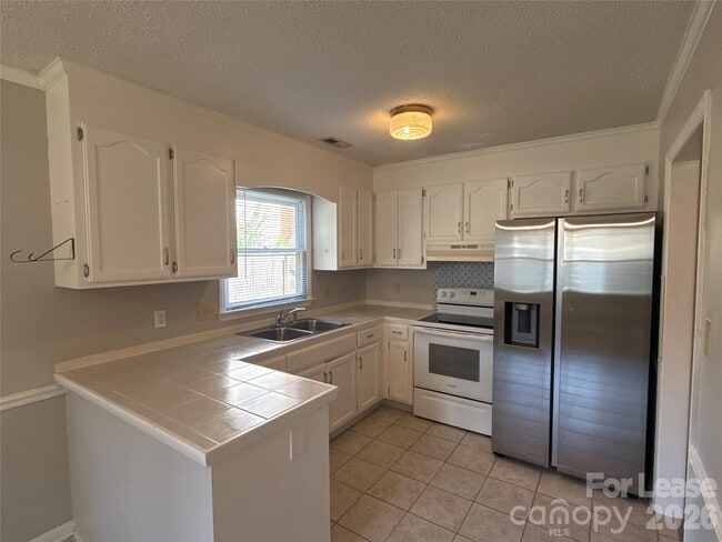 7638 Campbell Creek Ln