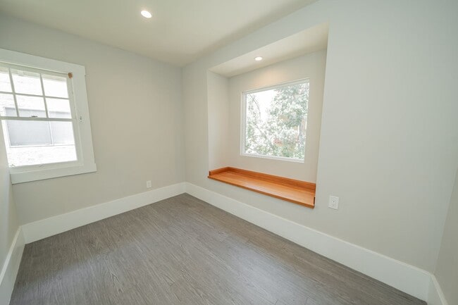Photo - 2209 Cedar St Unit 2211