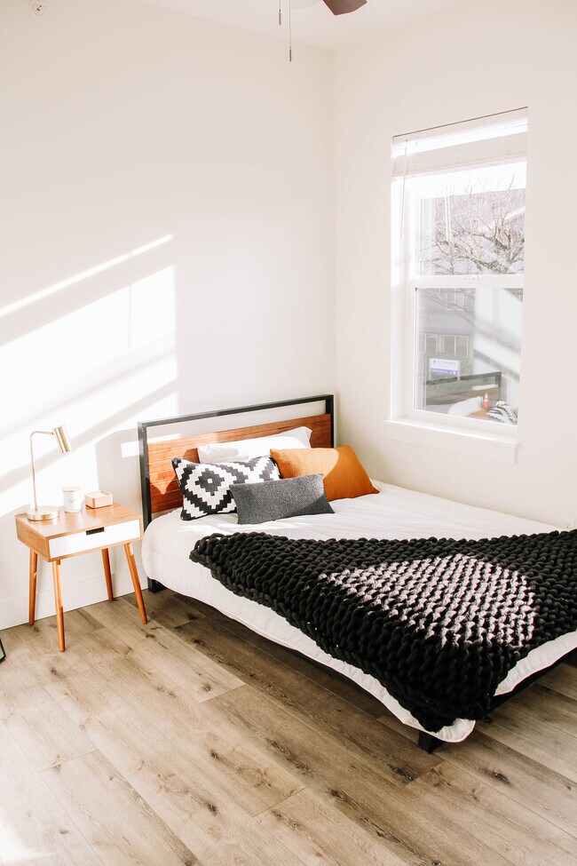 Photo - Amore Unit 402