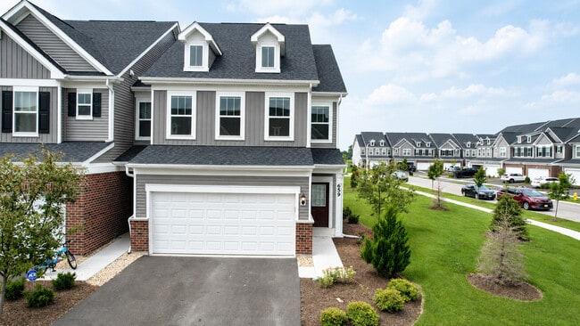 Building Photo - 659 Switchgrass Wy