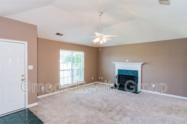 2038 Plantation Pkwy