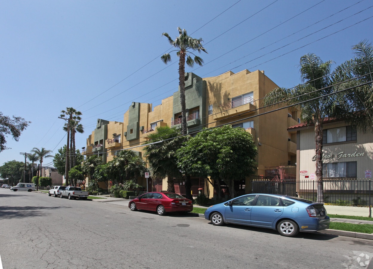 Cedros Village Apartments - Cedros Village Apartments