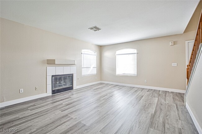 Photo - 3966 Starfield Ln