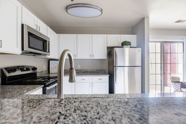 Georgetown Park Apartments
