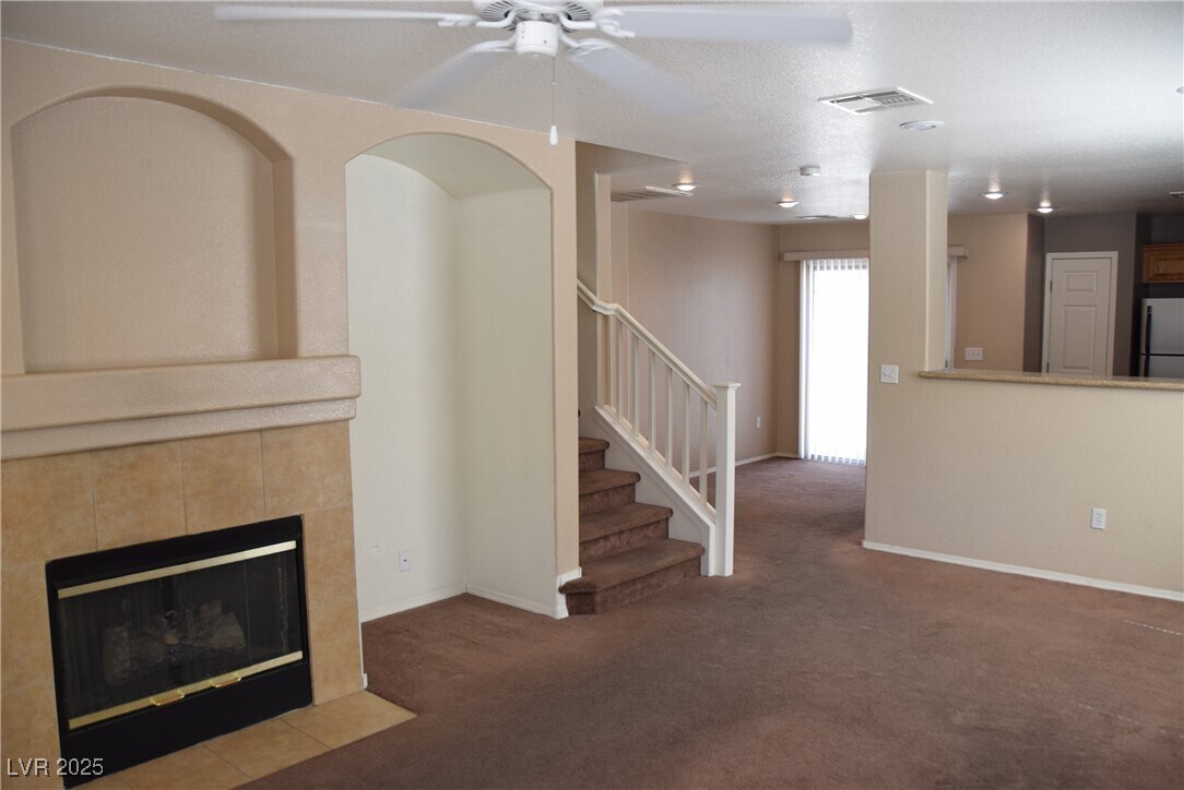 Photo - 8148 Finch Feather St