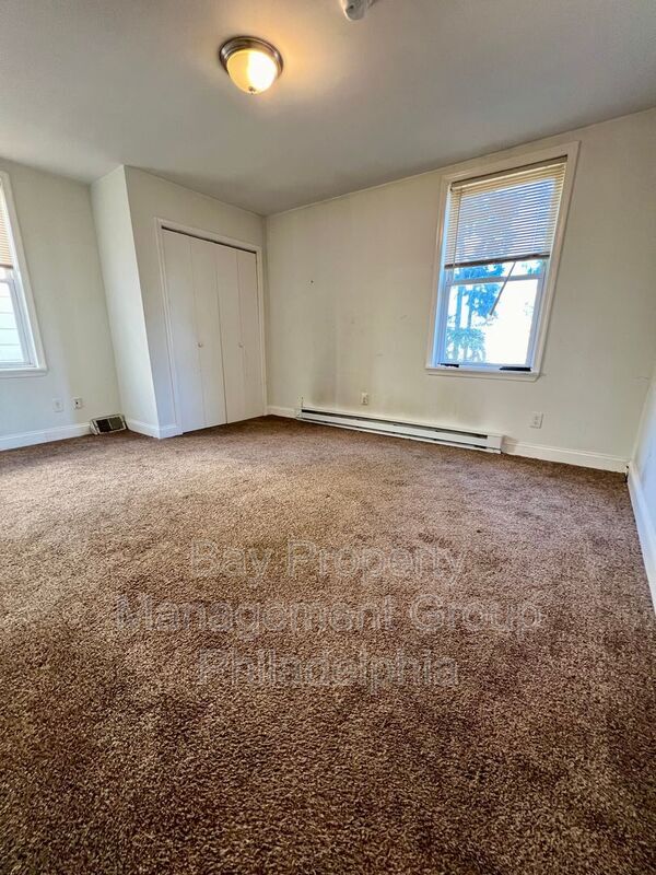 Photo - 1619 Wakeling St Unit 2